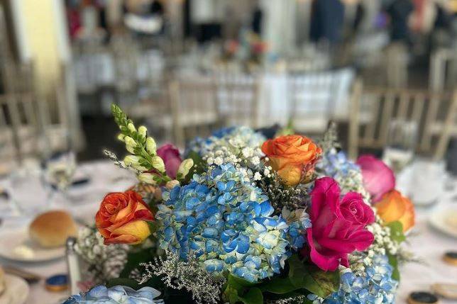 Floral centerpiece