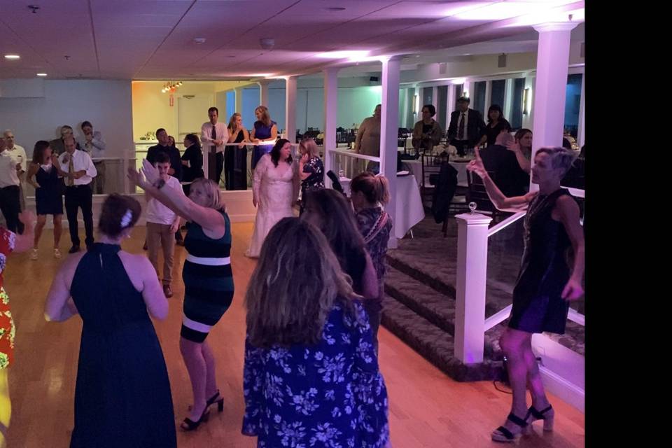 Full Circle DJs