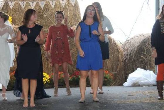 The bride with her bridesmaids