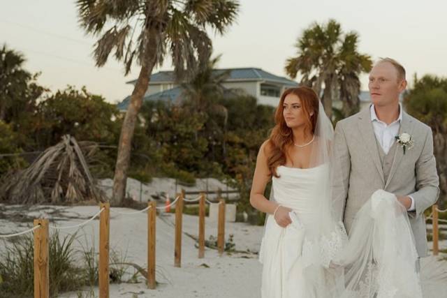 Spray tanning for brides