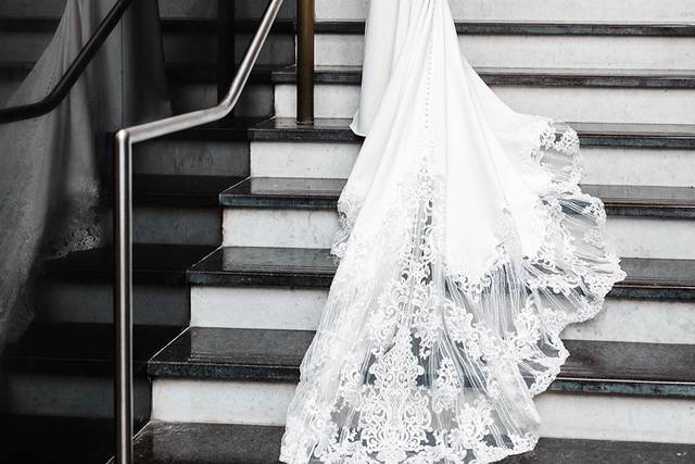 Bride Cameo