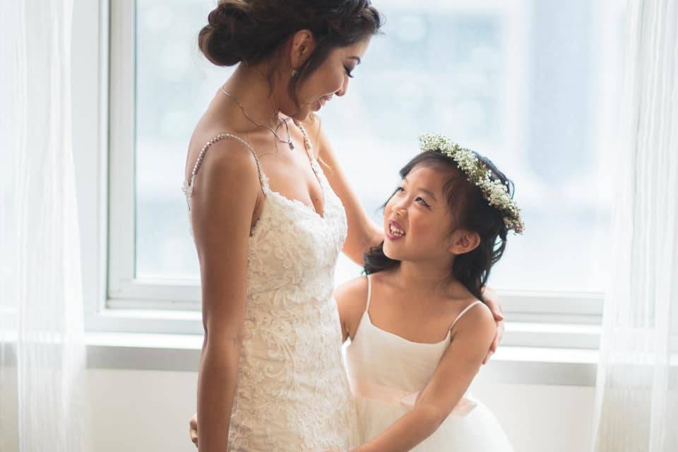 Bride & flower girl @ Omni