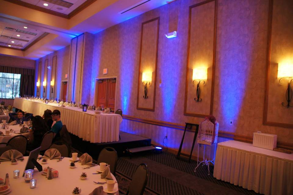 Reception area with uplighting