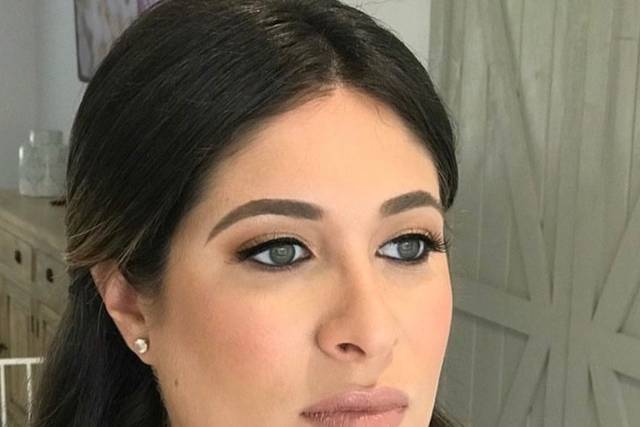 Natural makeup