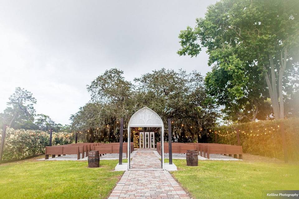 Outdoor ceremony