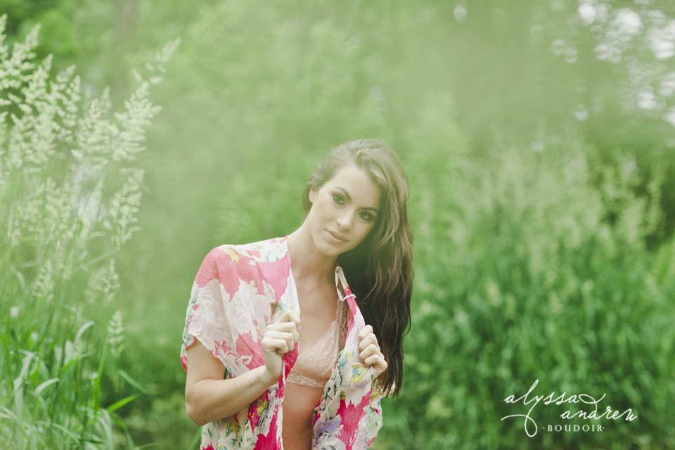 Boudoir Photography | http://www.pink-boudoir.com   Awesome gift for the Groom or significant other!