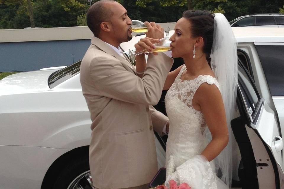 Couple drinking champagne