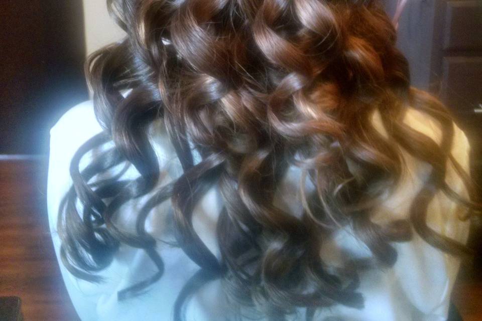 Up style with spiral curls