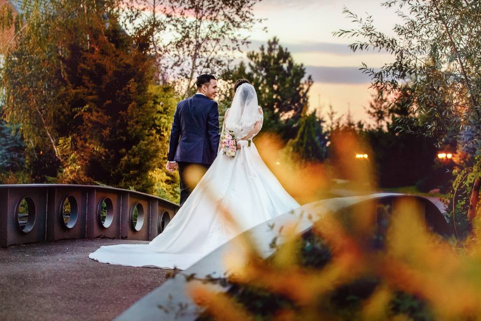 Newlyweds in a garden