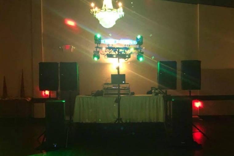 DJ s'tation