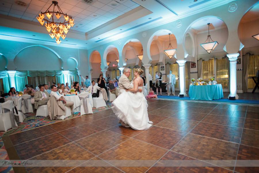 First dance with blue uplights