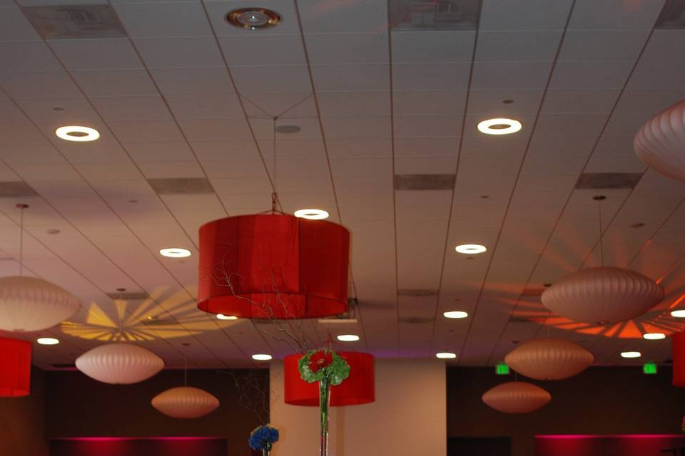 Red reception decor with gold notes