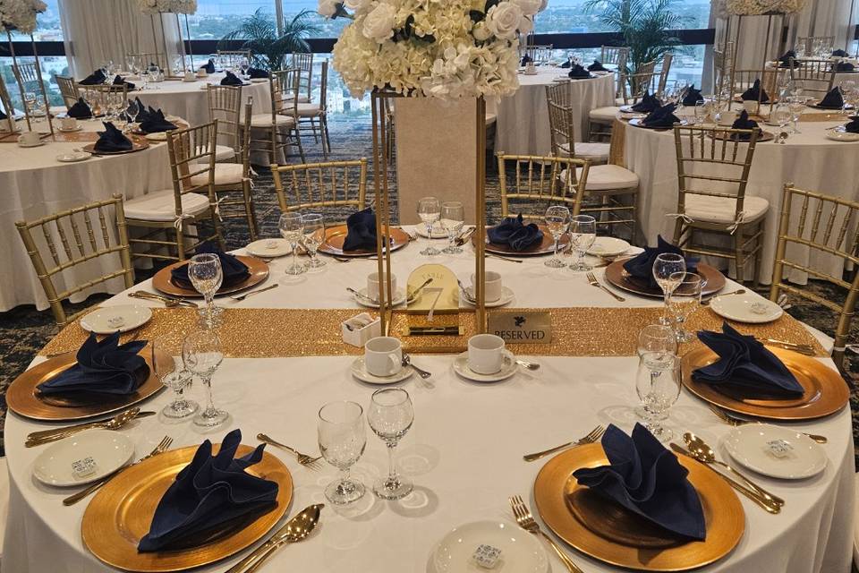 Guest Table Decor
