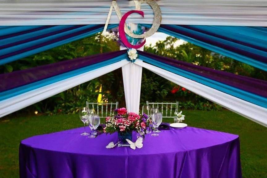 Head Table Decor