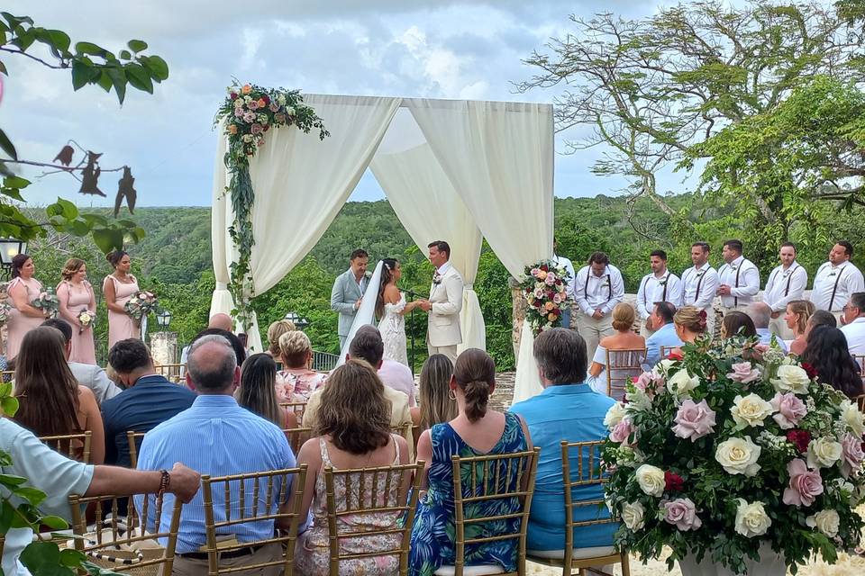 Ceremony at Terraza Dye Fore