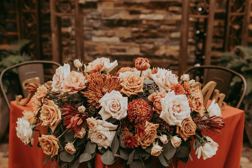 Sweetheart table