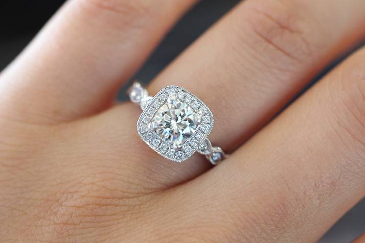 Make Your Own Engagement Ring Workshop - LaProng Jewelers