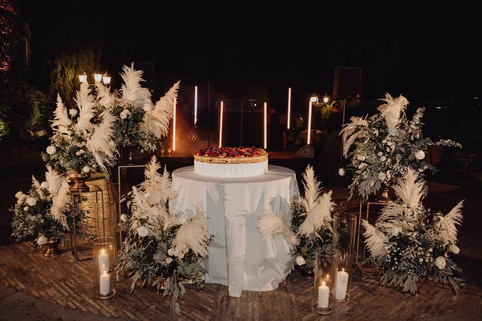 Romantic Cake