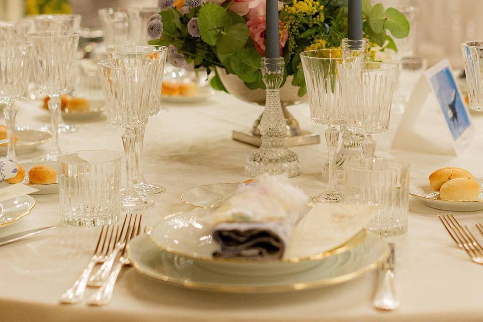 Elegant details