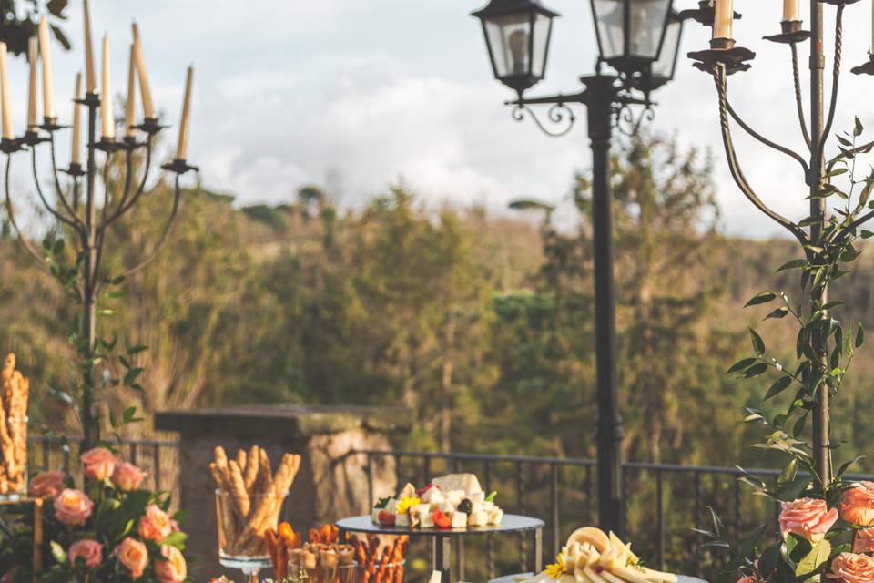 Outdoor Buffet