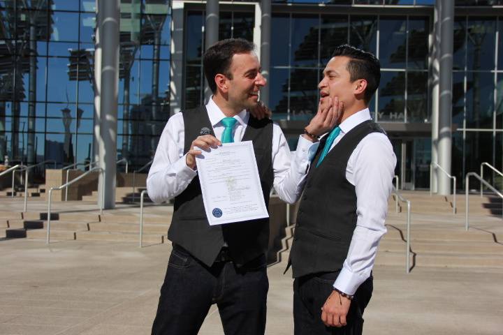LUIS & MIGUEL