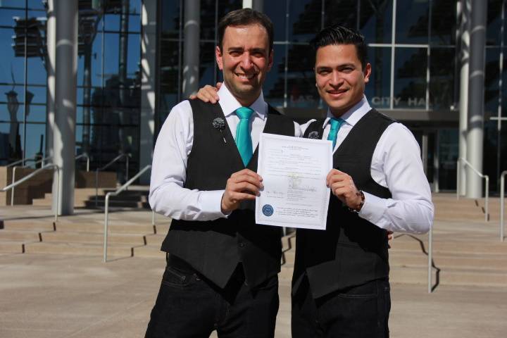 LUIS & MIGUEL