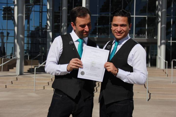 LUIS & MIGUEL
