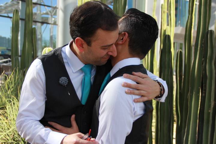 LUIS & MIGUEL