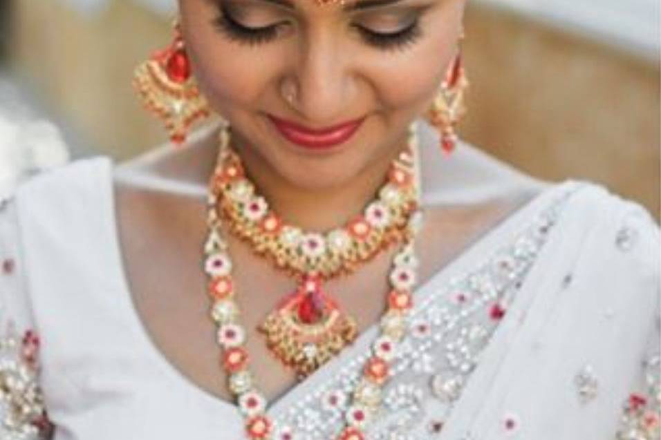 Indian makeup