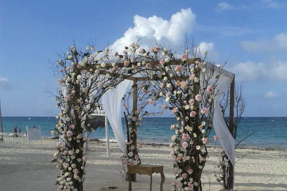 Personalized Gazebo