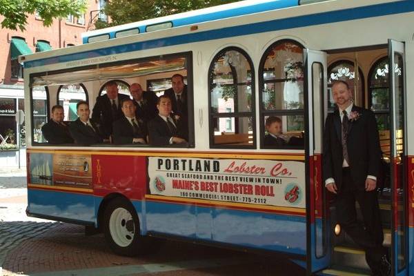 Portland Discovery Land and Sea Tours