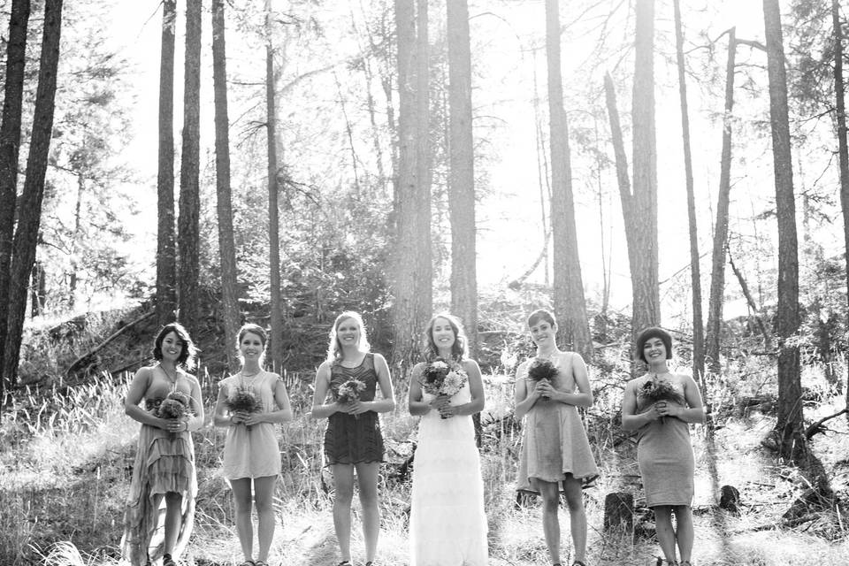 Woodland bridal party