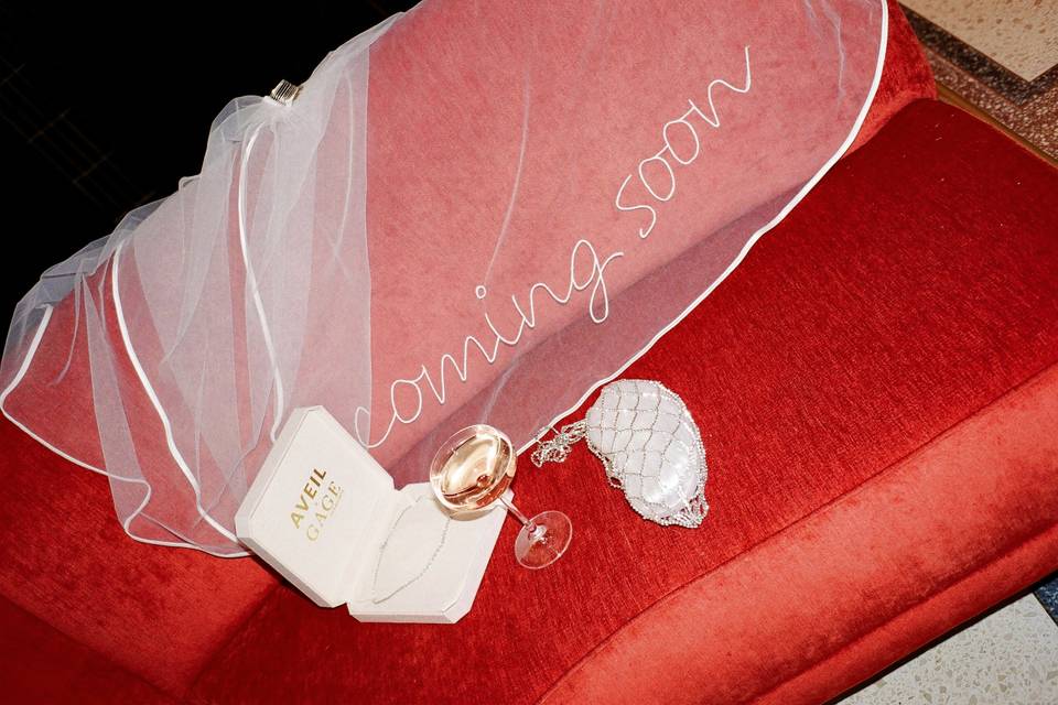 Aveil Brides