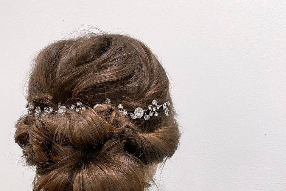 Updo with veil