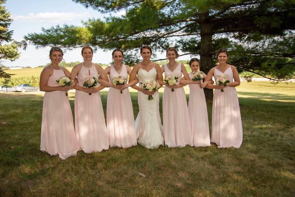 Bride & Bridesmaids