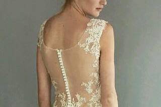 See-through lace back of wedding dress