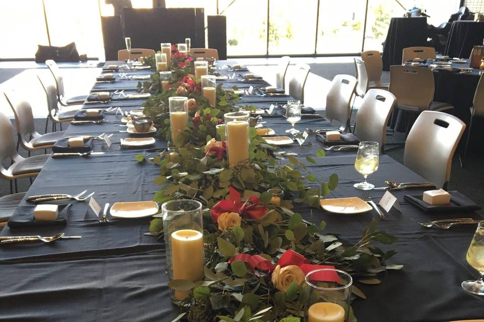 Garland - head table