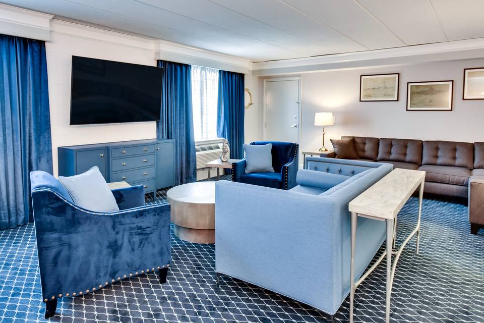 Commodore Suite