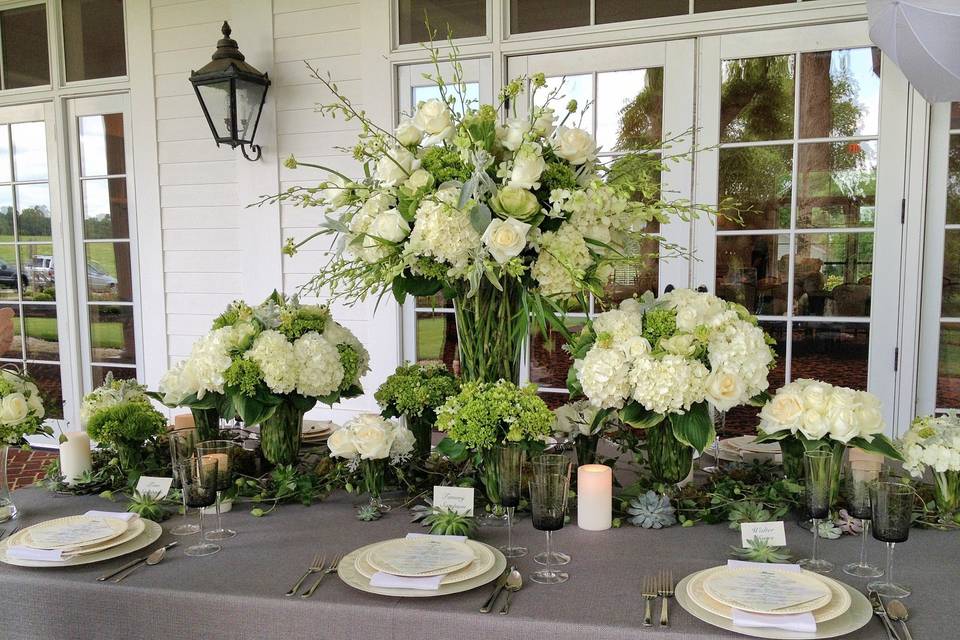 White flower arrangements