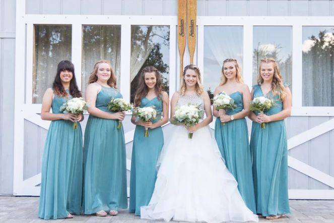 The bride with her bridesmaids