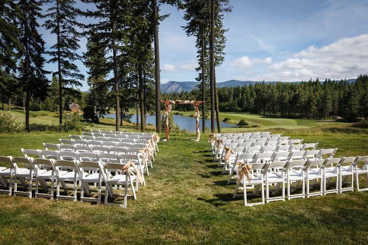 Wedding ceremony stage​