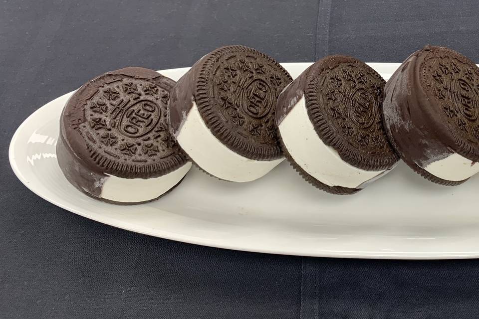 Super Size Oreo Ice-creams