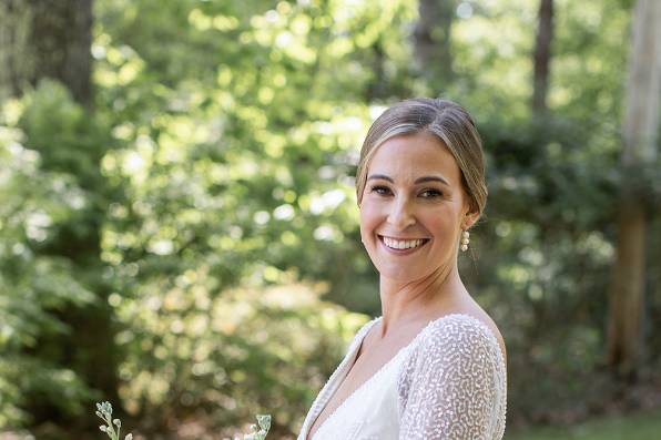 Beautiful bouquet and Bride!