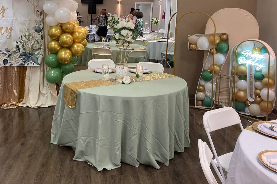 Gold & Green Theme