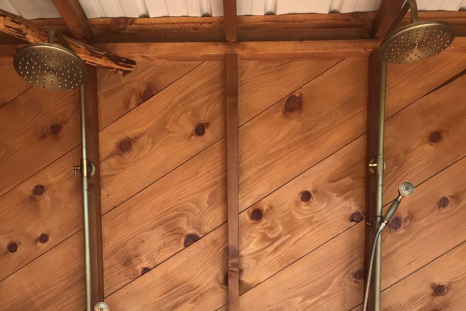 4 person shower house