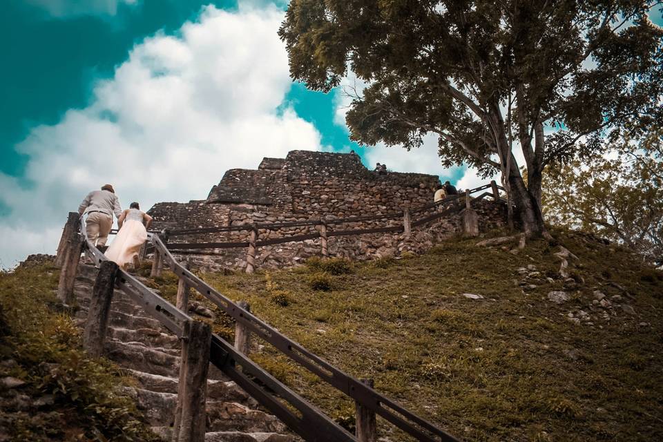 Ancient Mayan Ruin Wedding