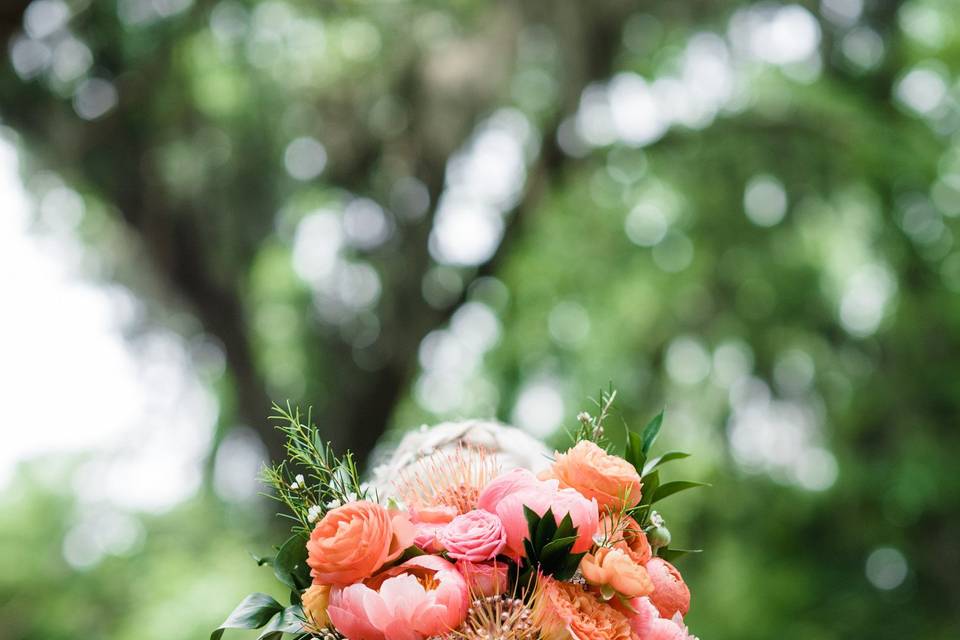 Mermaid-inspired bridal bouquet | Photo courtesy of Sweet Julep Photography