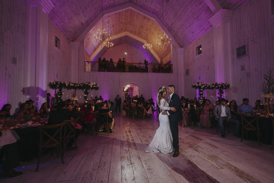 Grooms Sparkler Exit