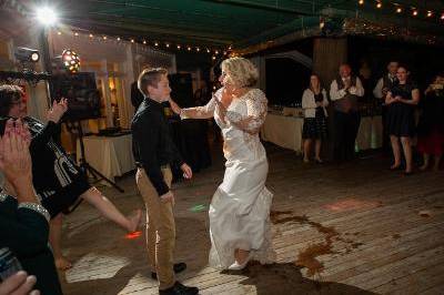 Ring bearer & Bride