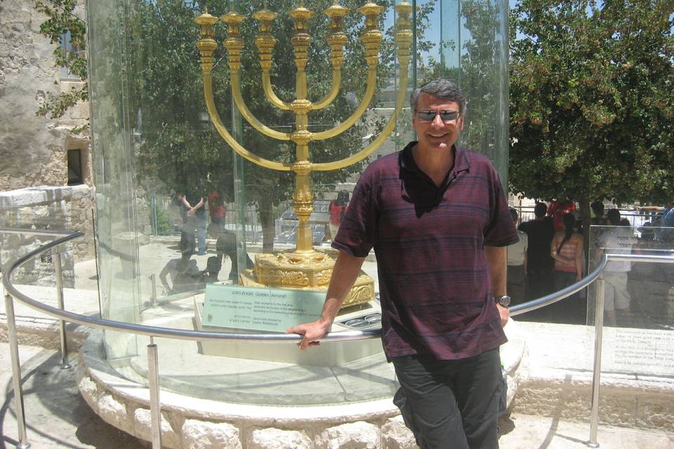 Rabbi Mike Moshe Mymon